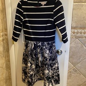 Quarter sleeve dress, size 4